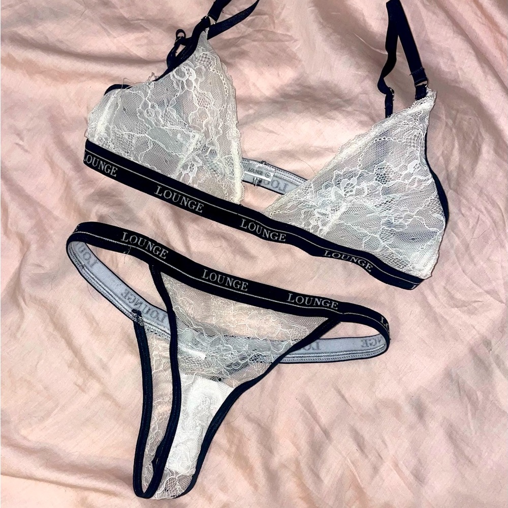 Lounge Lace Bralette Set